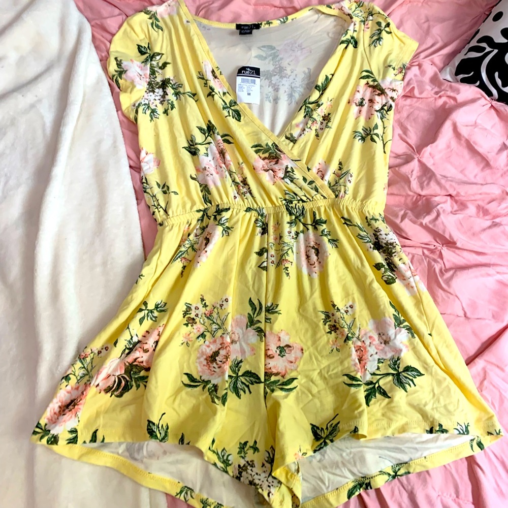 rue21 yellow floral romper